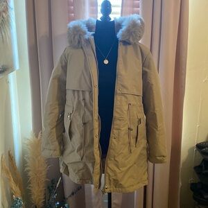 Shein women’s size medium drawstring waist khaki colored parka coat with hood